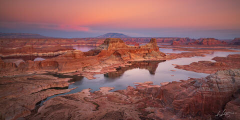 Dreamy Morning At Lake Powell